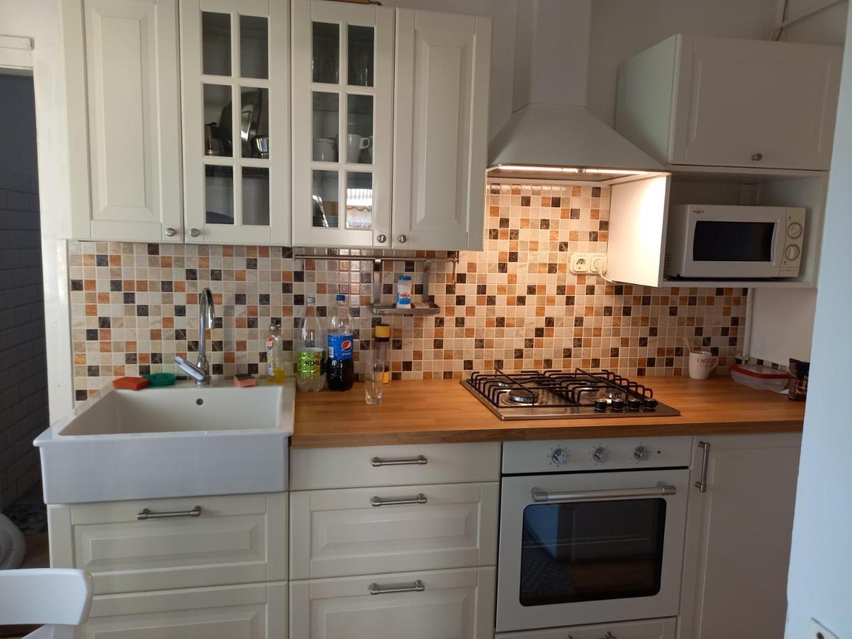Clara Apartman Keszthely Bagian luar foto
